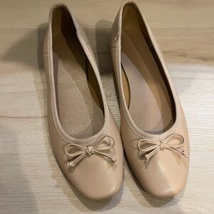 Elegant Cream Ballet Flats